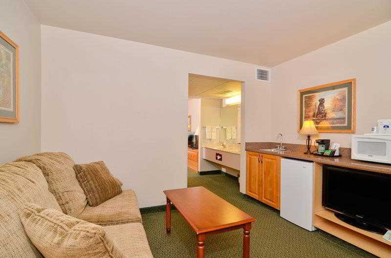 Best Western Yellowstone Crossing Laurel Quarto foto